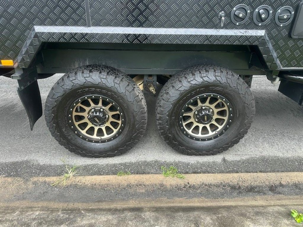 USED 2024 SUPREME TERRITORY X CARAVAN 2 AXLE