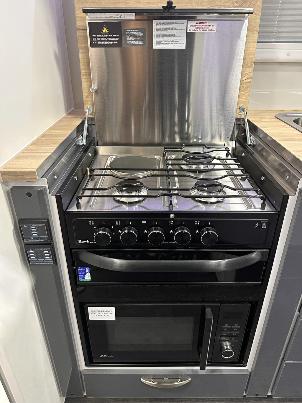 NEW 2026 SUPREME CLASSIC TOURER CARAVAN 1 AXLE