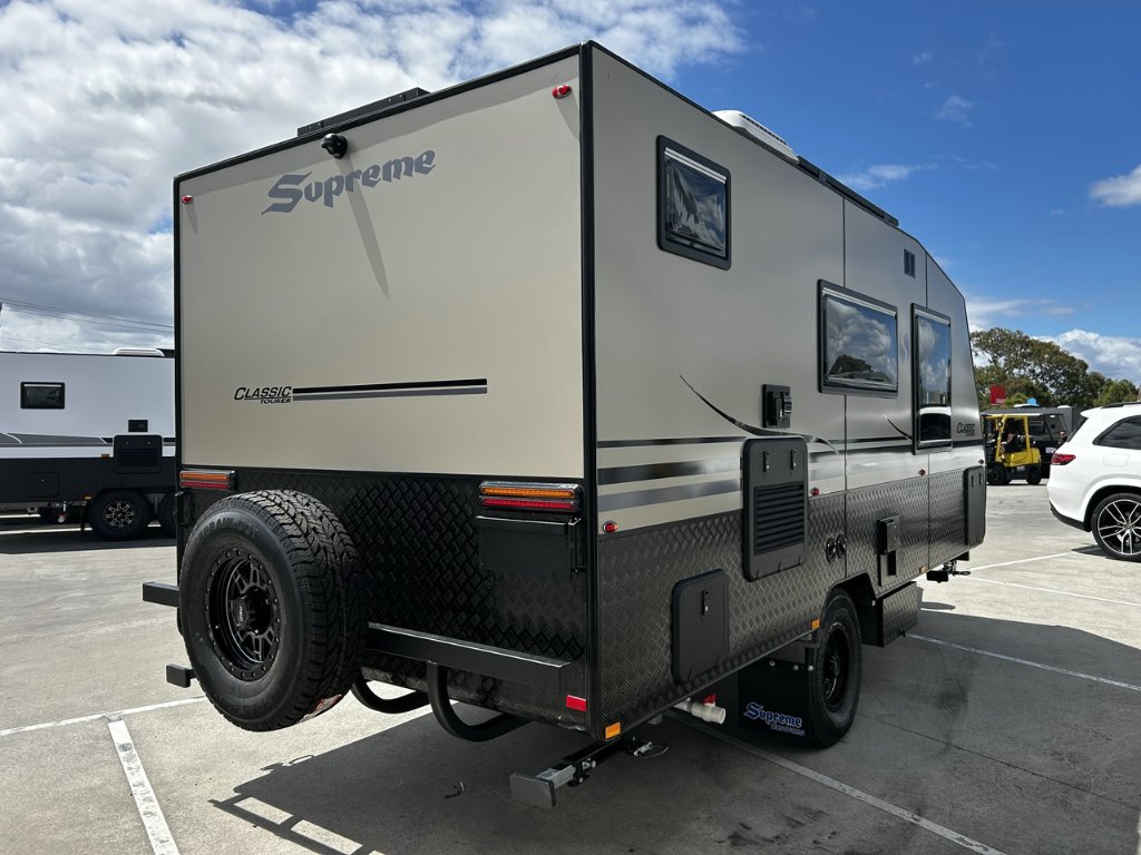 NEW 2026 SUPREME CLASSIC TOURER CARAVAN 1 AXLE