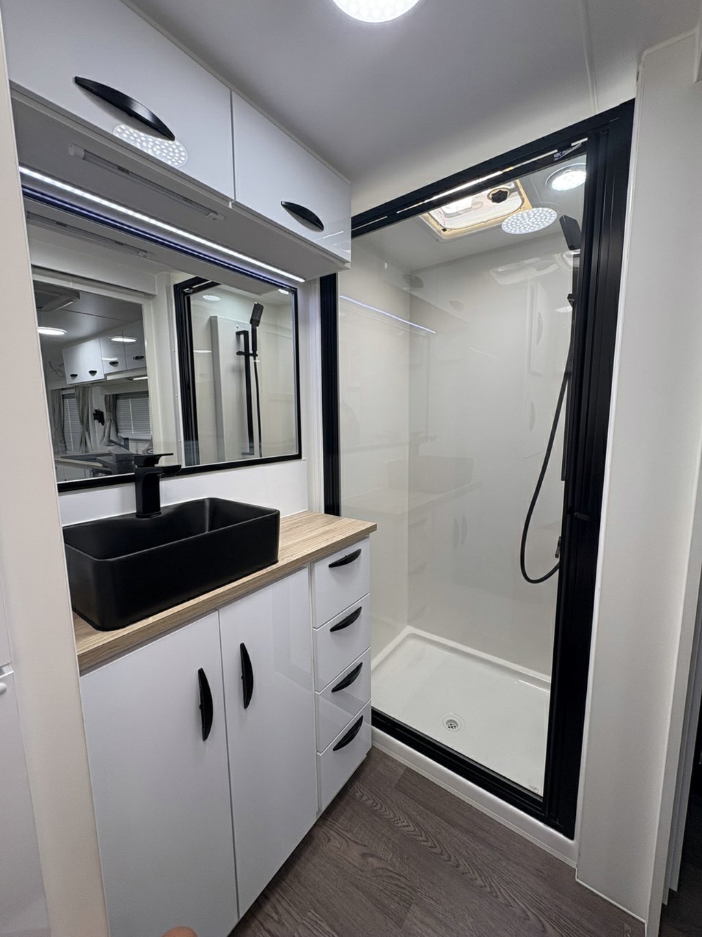 USED 2024 SUPREME TERRITORY CARAVAN 2 AXLE