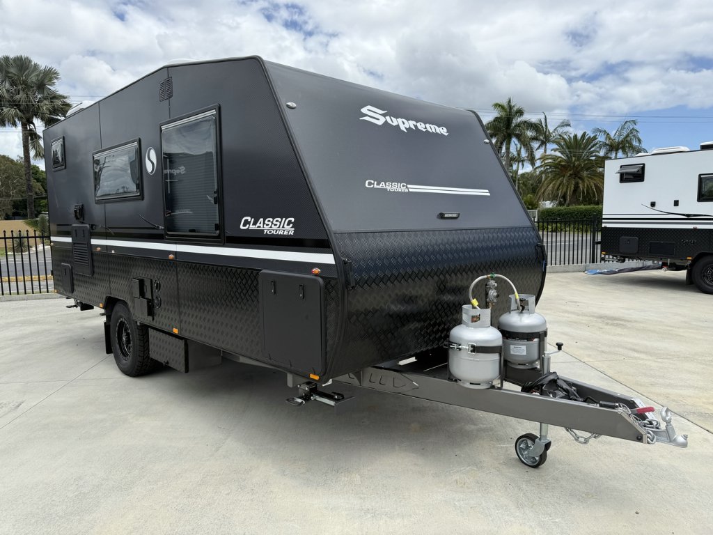 NEW 2025 SUPREME CLASSIC TOURER CARAVAN 1 AXLE