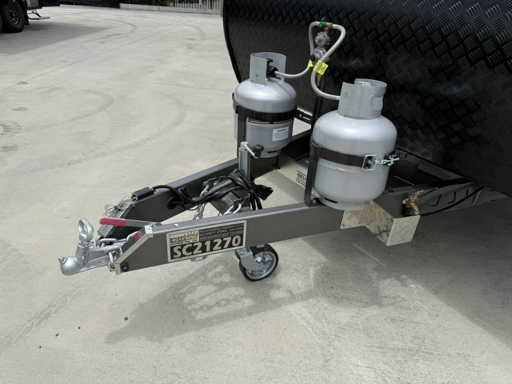 NEW 2025 SUPREME CLASSIC TOURER CARAVAN 1 AXLE