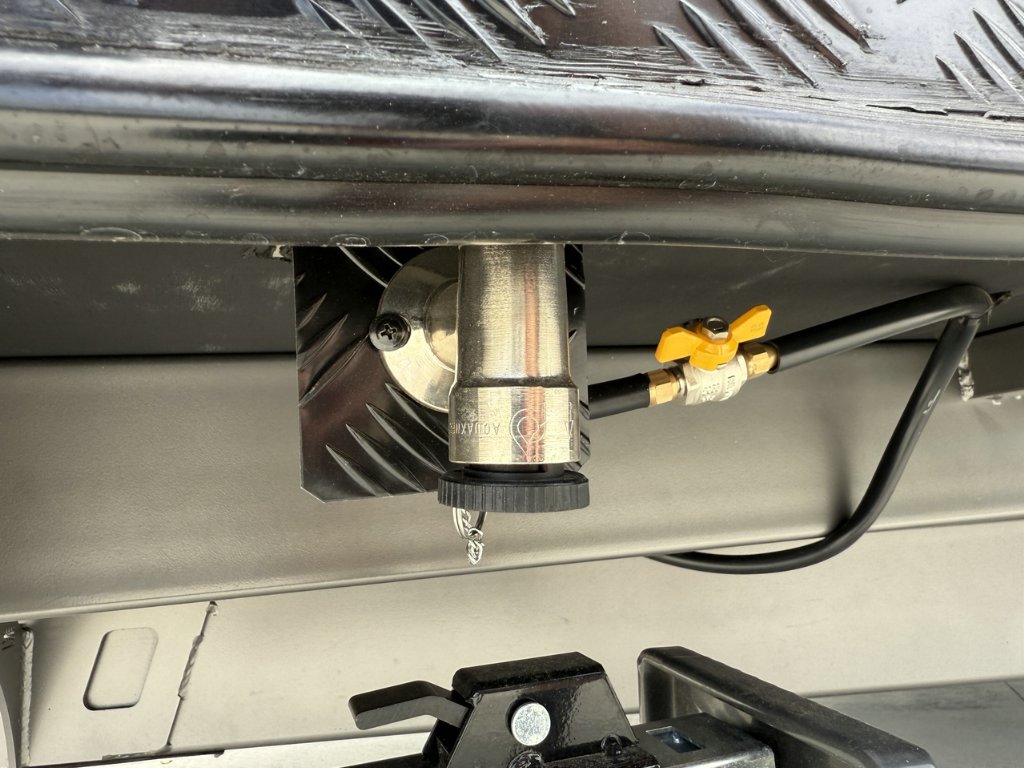 NEW 2025 SUPREME CLASSIC TOURER CARAVAN 1 AXLE