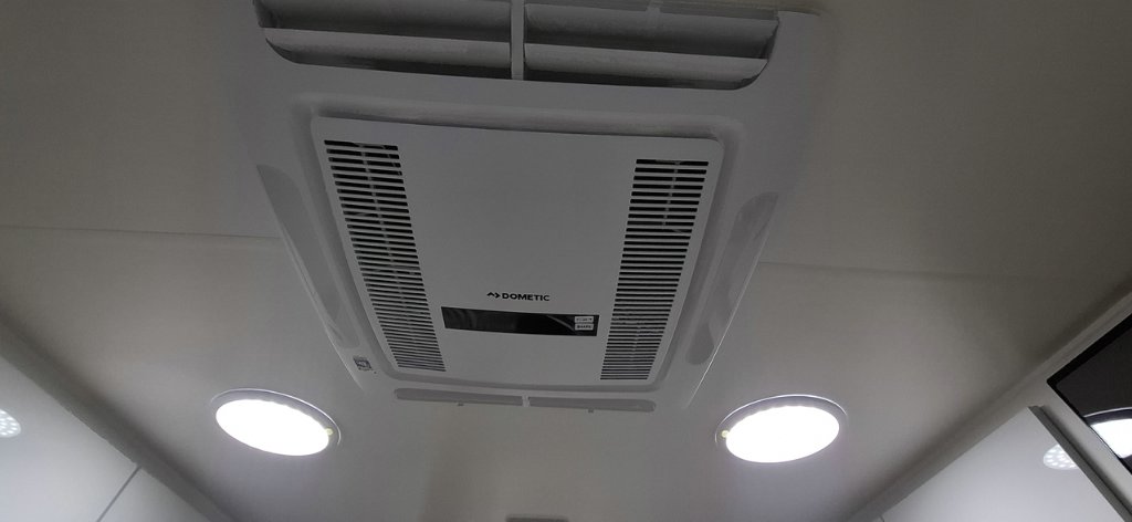 NEW 2025 SUPREME TERRITORY CARAVAN 2 AXLE