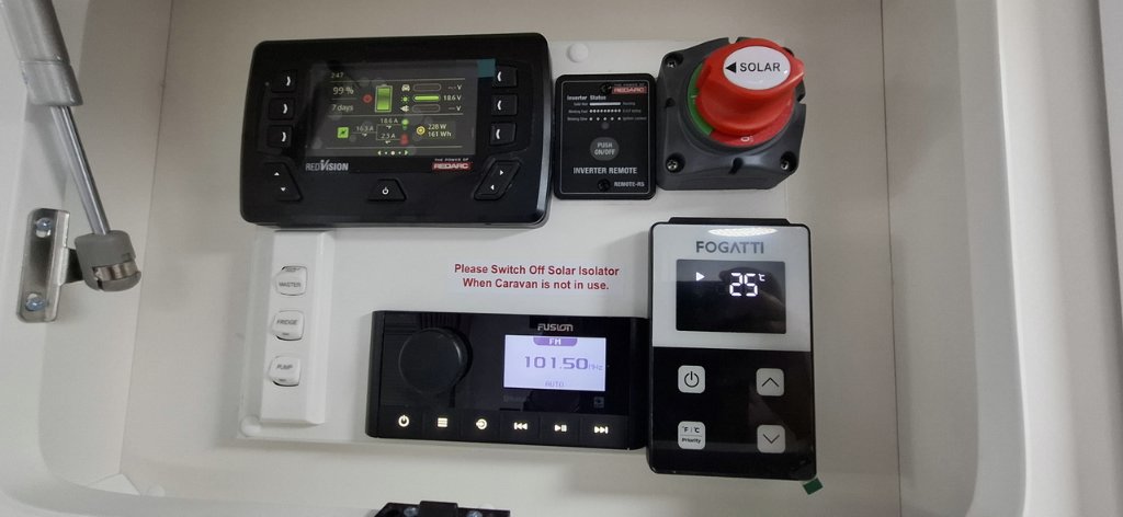 NEW 2025 SUPREME TERRITORY CARAVAN 2 AXLE