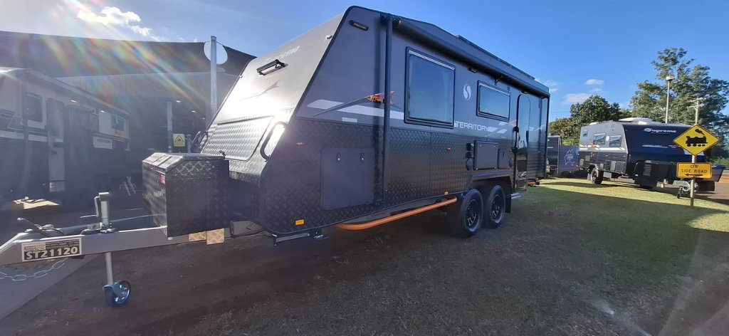 NEW 2025 SUPREME TERRITORY CARAVAN 2 AXLE