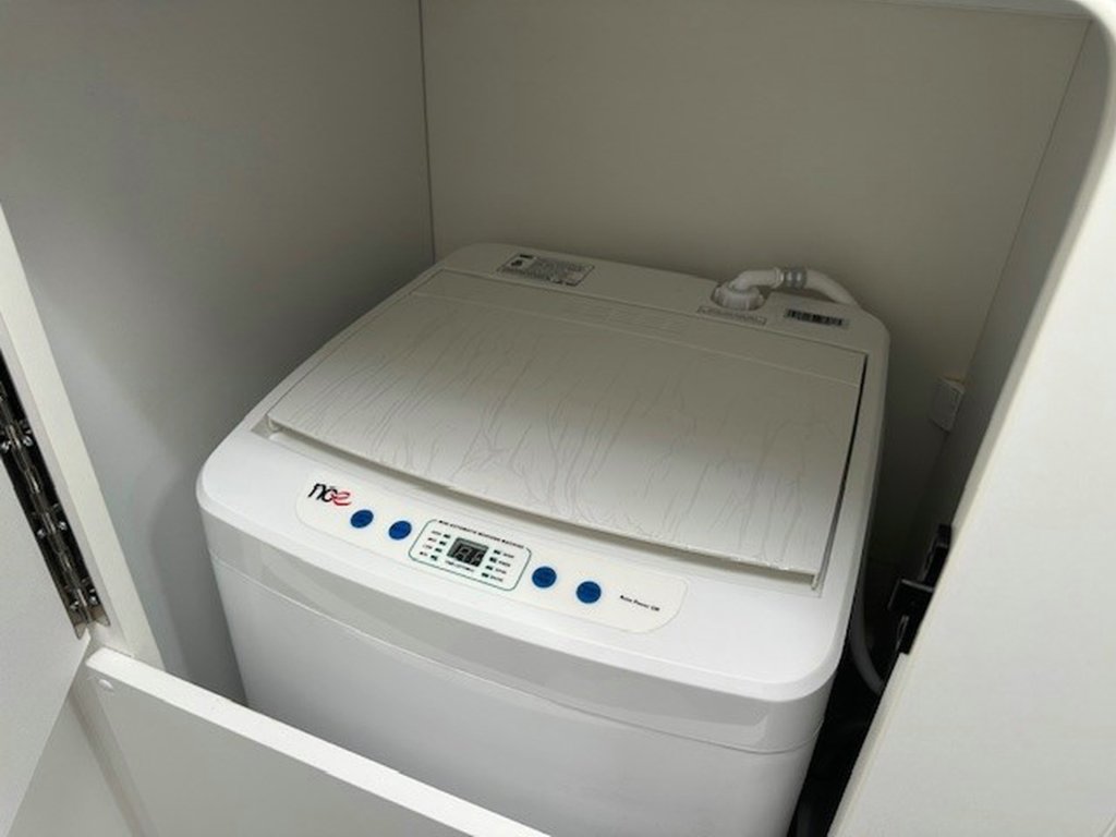 NEW 2025 LEADER CARAVANS GOLD LE CARAVAN 2 AXLE