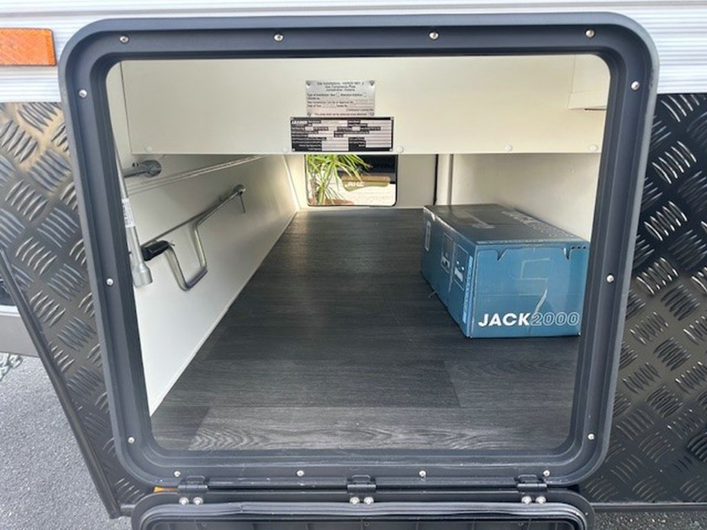 NEW 2025 LEADER CARAVANS GOLD LE CARAVAN 2 AXLE