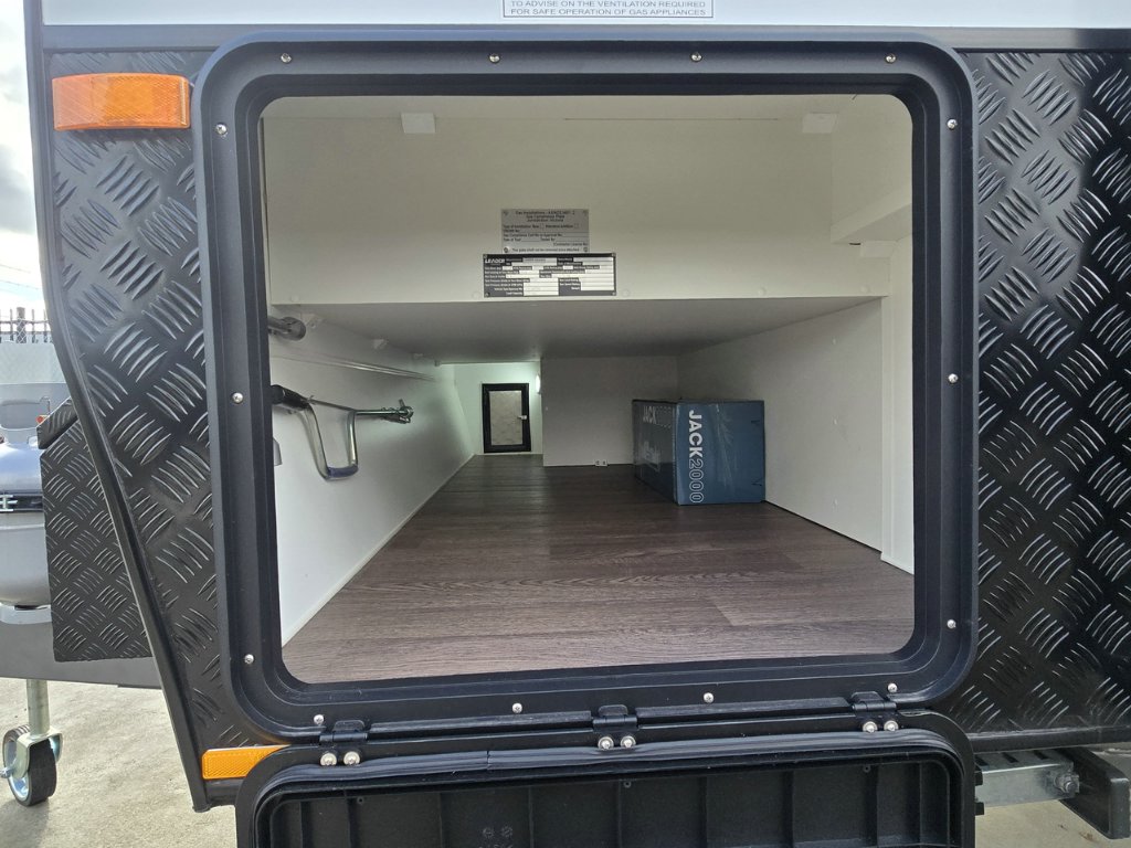 NEW 2025 LEADER CARAVANS PALLADIUM CARAVAN 2 AXLE