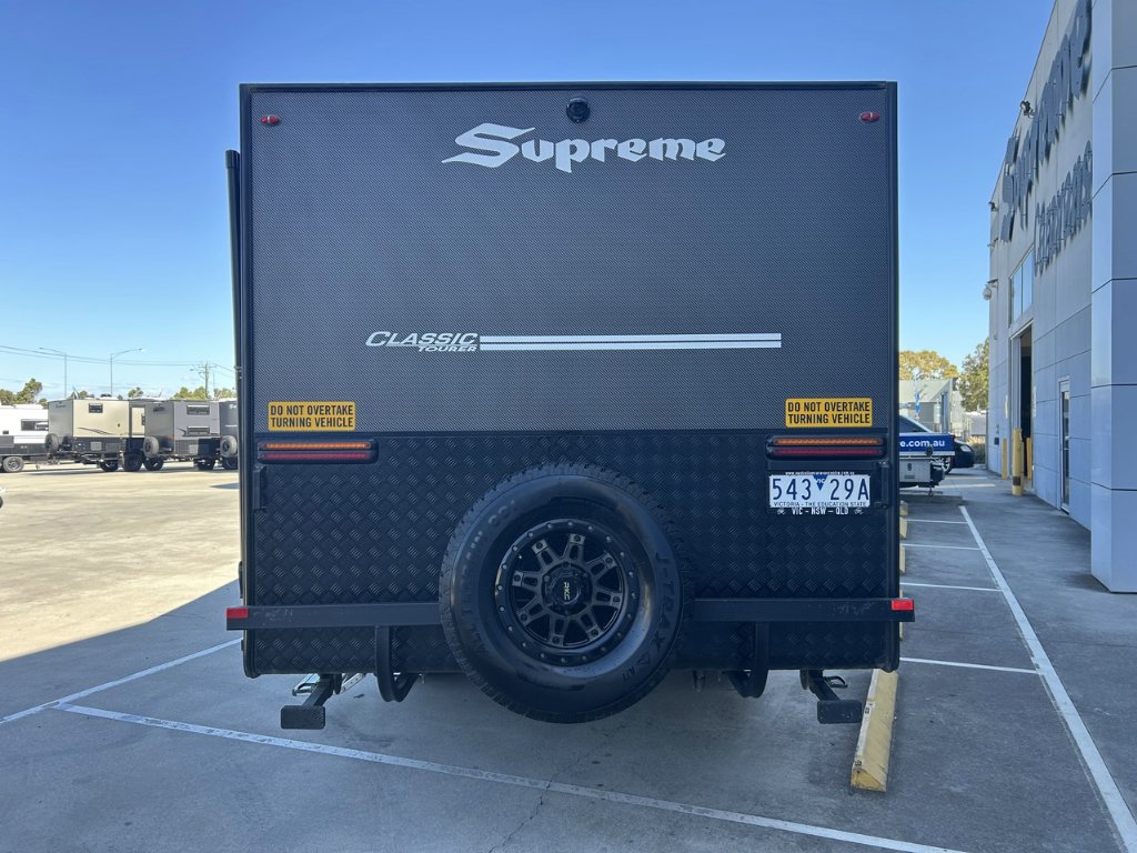 USED 2023 SUPREME CLASSIC TOURER CARAVAN 2 AXLE