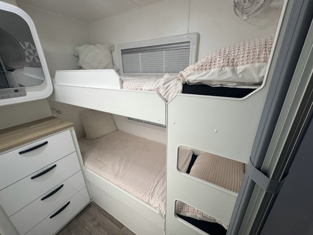NEW 2026 LEADER CARAVANS GOLD LE CARAVAN 2 AXLE