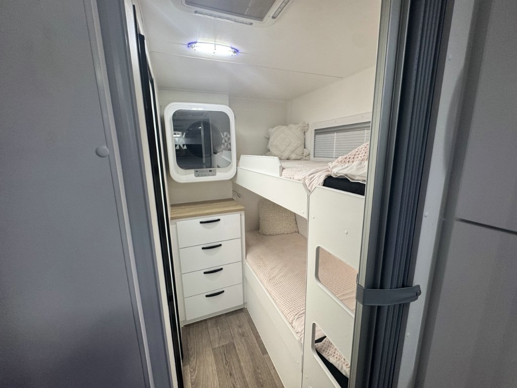 NEW 2026 LEADER CARAVANS GOLD LE CARAVAN 2 AXLE