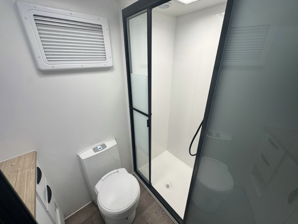 NEW 2026 LEADER CARAVANS GOLD LE CARAVAN 2 AXLE