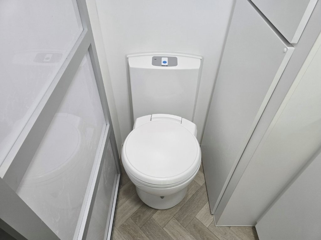 NEW 2025 SUPREME TERRITORY CARAVAN 2 AXLE