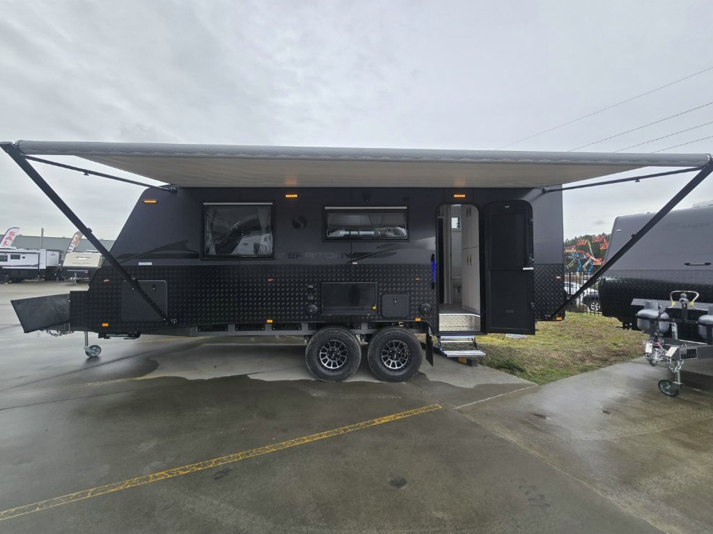 NEW 2025 SUPREME TERRITORY CARAVAN 2 AXLE