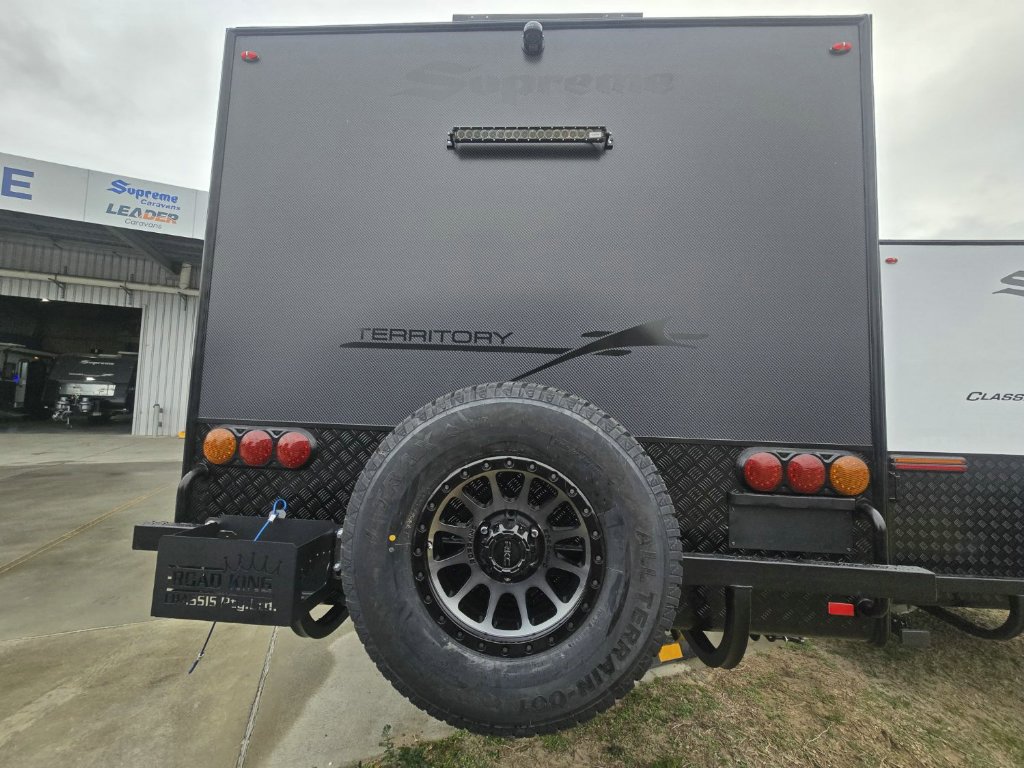 NEW 2025 SUPREME TERRITORY CARAVAN 2 AXLE