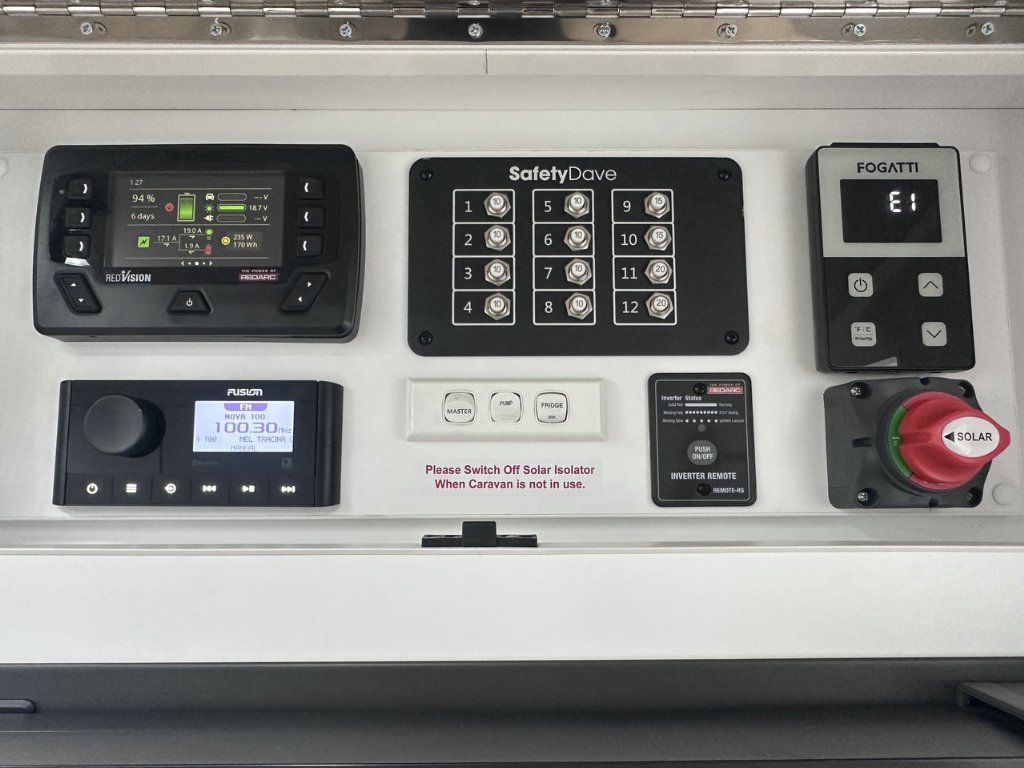 NEW 2025 SUPREME TERRITORY CARAVAN 2 AXLE