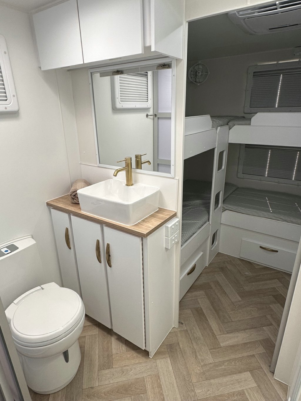 NEW 2026 LEADER CARAVANS GOLD LE CARAVAN 2 AXLE