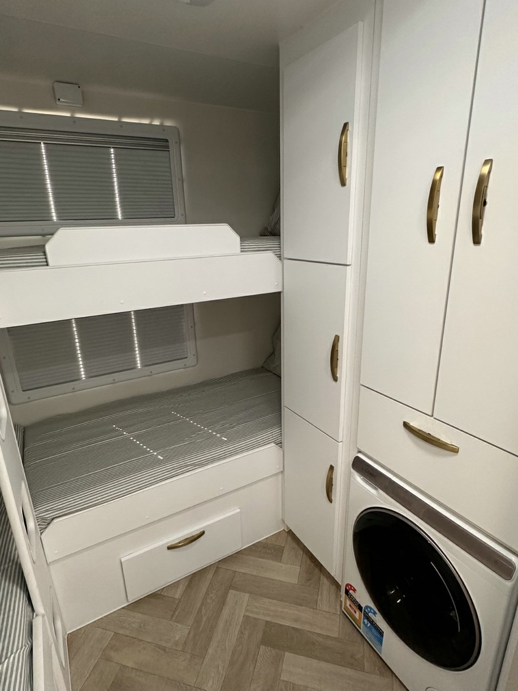 NEW 2026 LEADER CARAVANS GOLD LE CARAVAN 2 AXLE