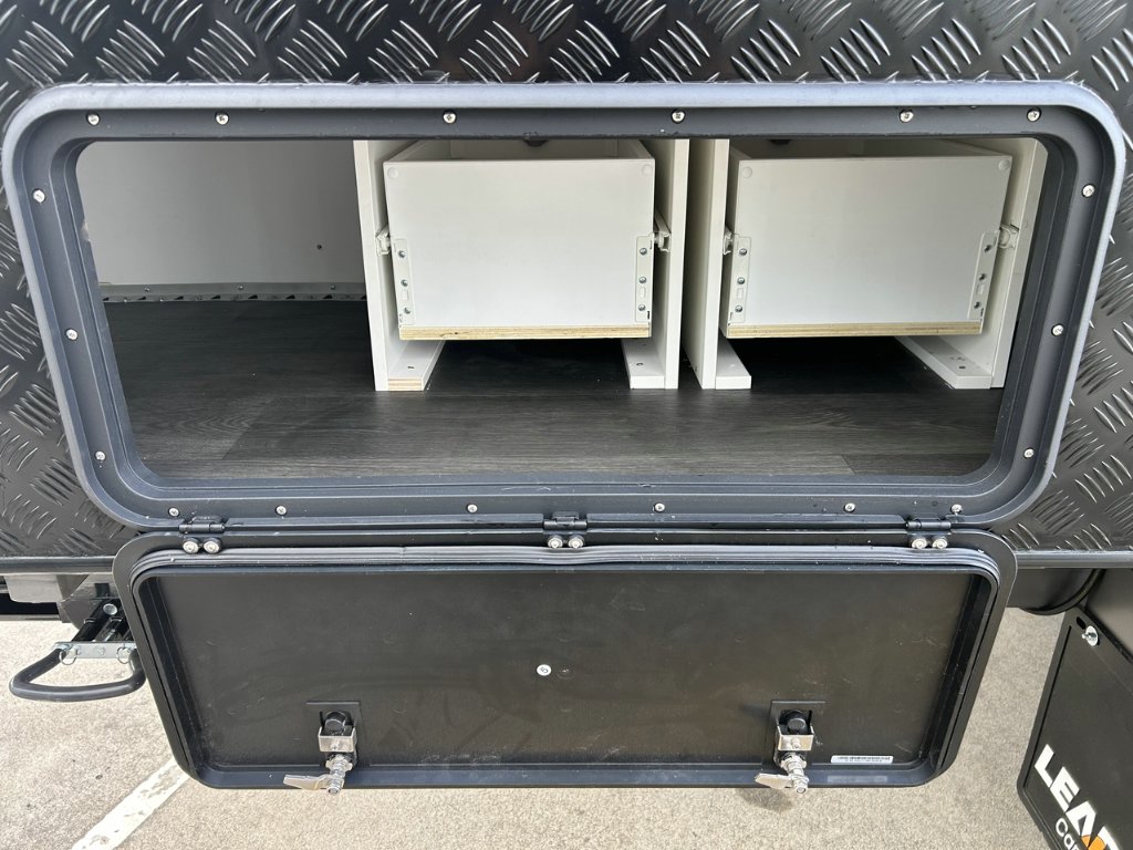 NEW 2026 LEADER CARAVANS GOLD LE DIRT ROADER CARAVAN 2 AXLE