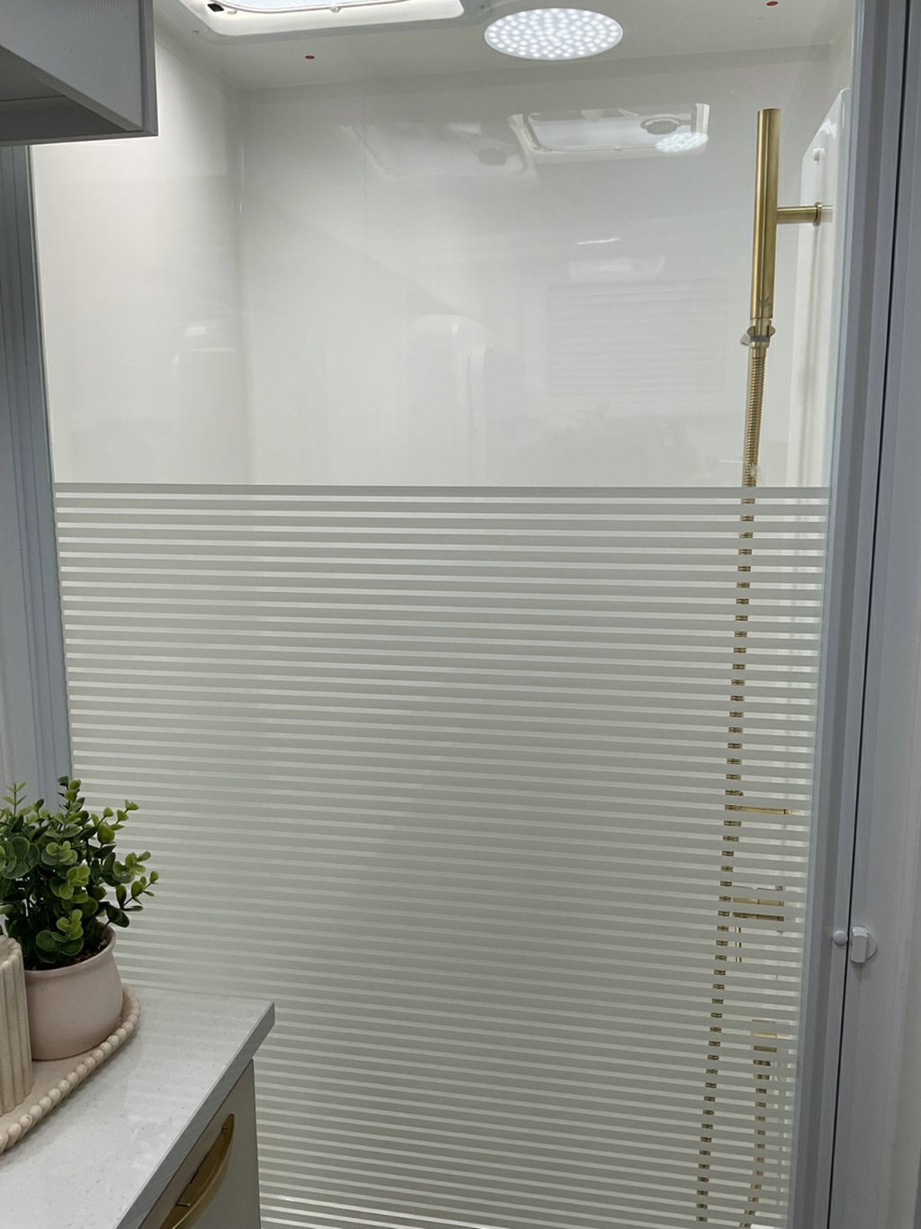 NEW 2026 SUPREME TERRITORY CARAVAN 1 AXLE