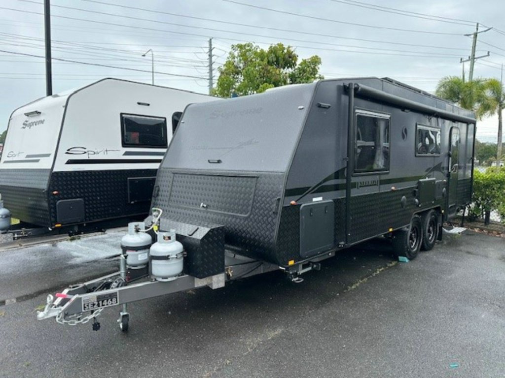 NEW 2025 SUPREME EXECUTIVE CARAVAN 2 AXLE