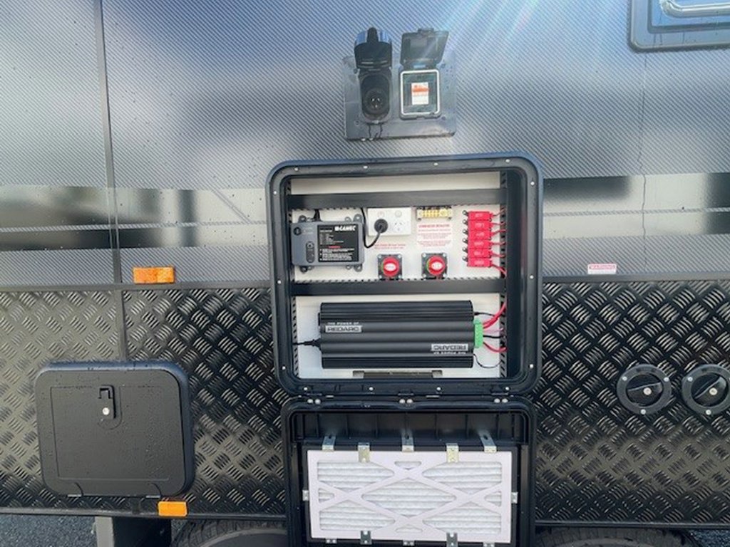 NEW 2026 LEADER CARAVANS GOLD LE CARAVAN 2 AXLE