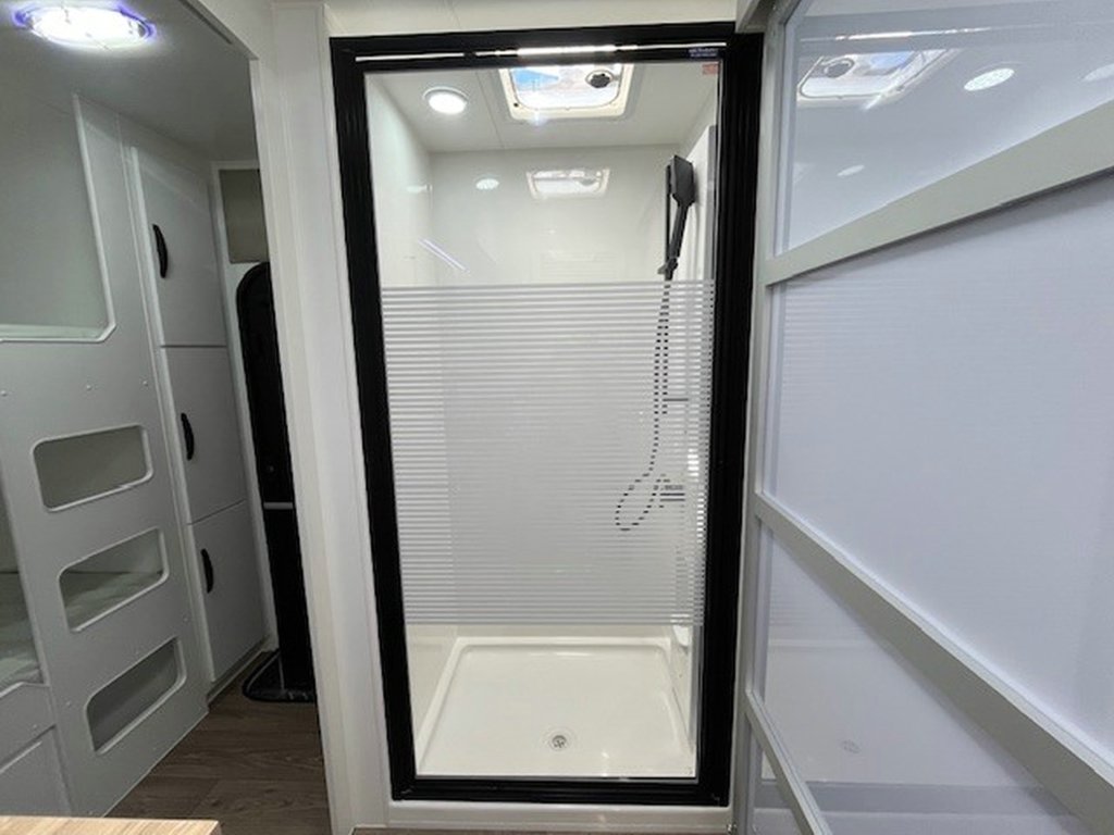 NEW 2026 LEADER CARAVANS GOLD LE CARAVAN 2 AXLE