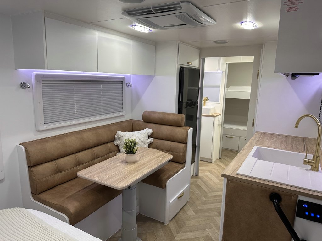 NEW 2026 LEADER CARAVANS GOLD LE CARAVAN 2 AXLE