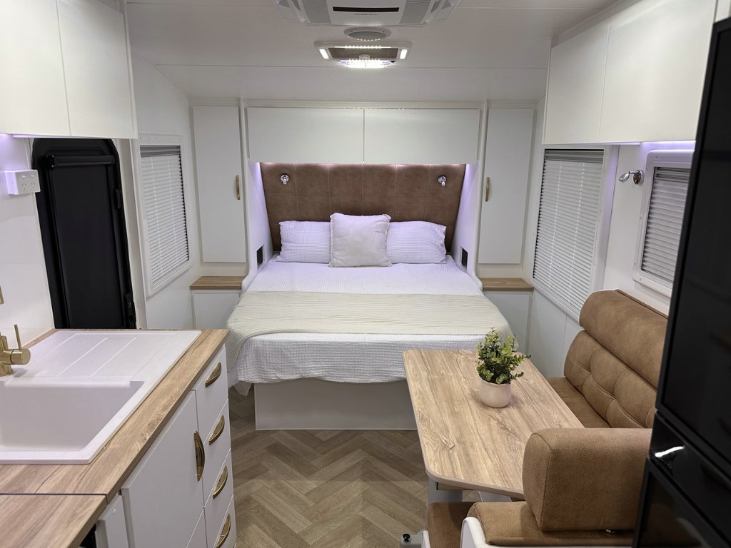 NEW 2026 LEADER CARAVANS GOLD LE CARAVAN 2 AXLE
