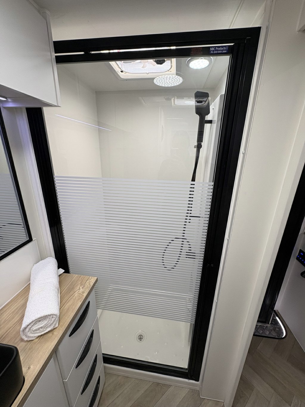 NEW 2026 SUPREME CLASSIC TOURER CARAVAN 2 AXLE