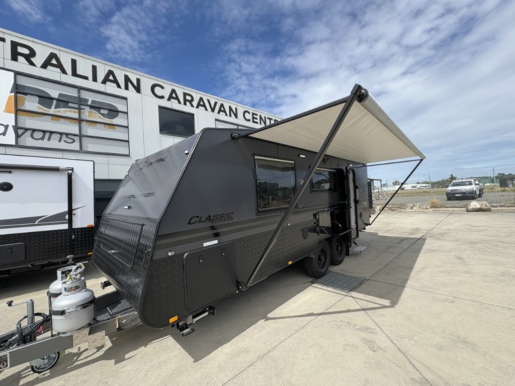 NEW 2026 SUPREME CLASSIC TOURER CARAVAN 2 AXLE