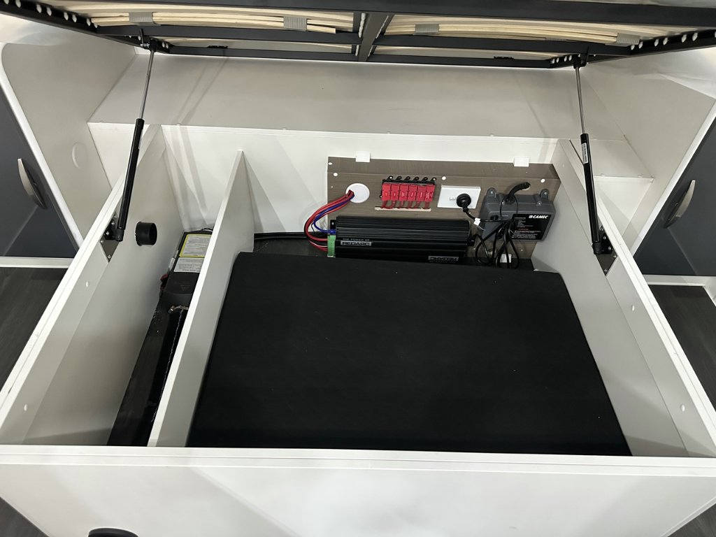 NEW 2025 SUPREME SPIRIT CARAVAN 2 AXLE