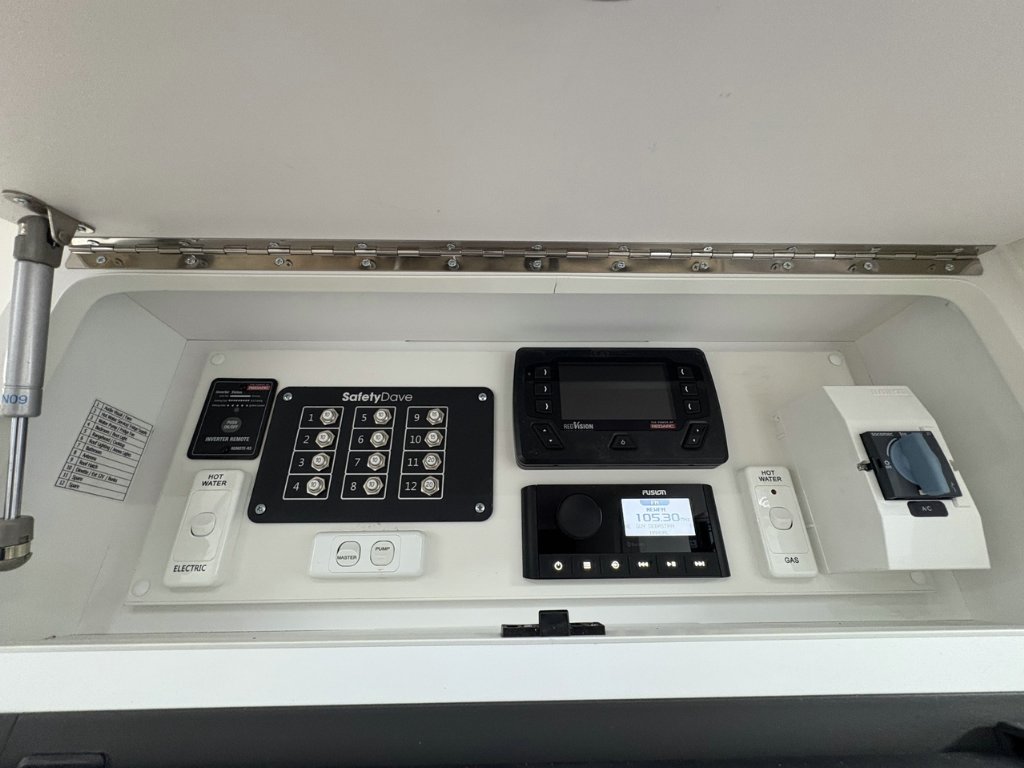 NEW 2026 SUPREME CLASSIC TOURER 20K SERIES CARAVAN 2 AXLE