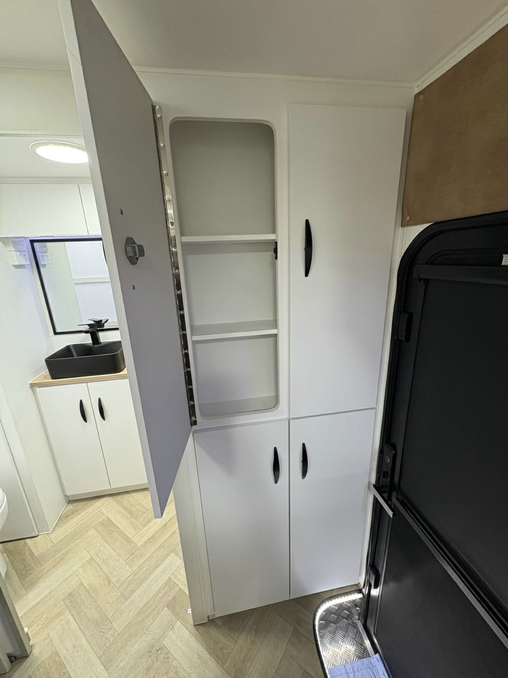 NEW 2026 SUPREME CLASSIC TOURER 20K SERIES CARAVAN 2 AXLE