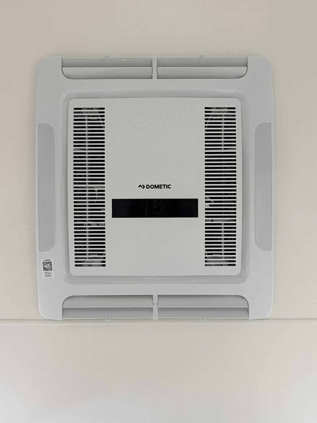 NEW 2026 SUPREME CLASSIC TOURER CARAVAN 2 AXLE