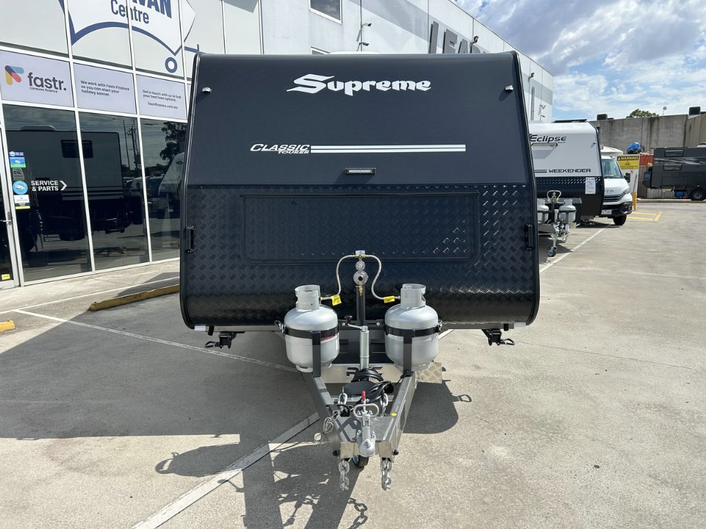 NEW 2026 SUPREME CLASSIC TOURER CARAVAN 2 AXLE
