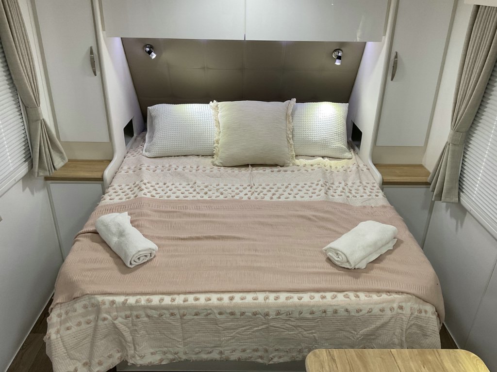 NEW 2026 SUPREME TERRITORY CARAVAN 1 AXLE