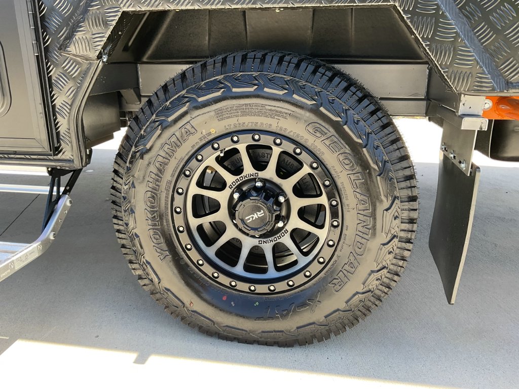 NEW 2026 SUPREME TERRITORY CARAVAN 1 AXLE