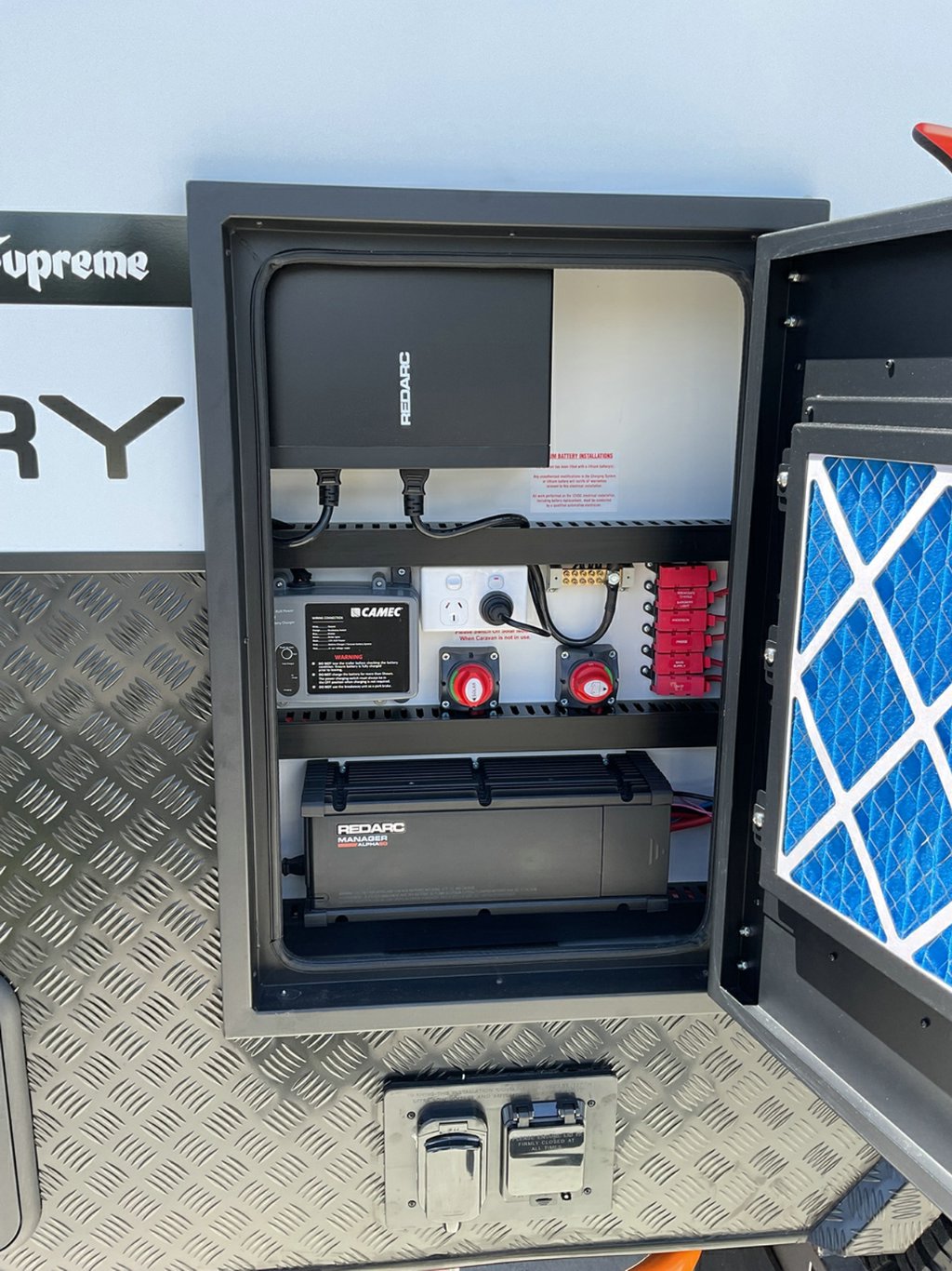 NEW 2026 SUPREME TERRITORY CARAVAN 1 AXLE