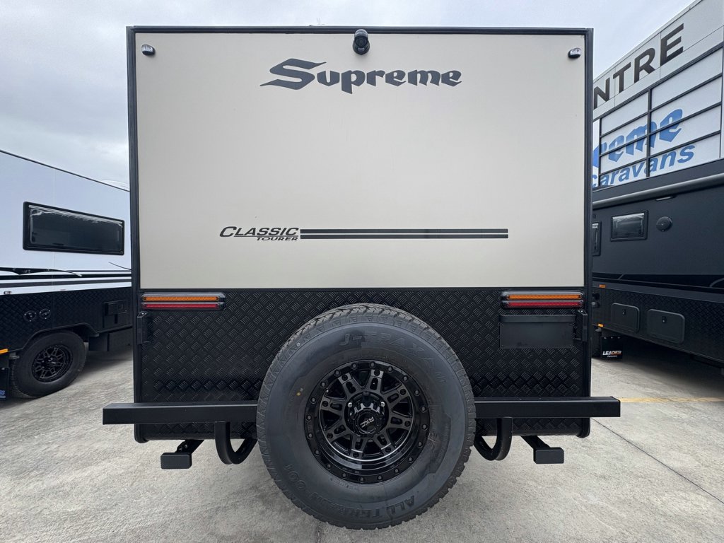 NEW 2026 SUPREME CLASSIC TOURER CARAVAN 1 AXLE
