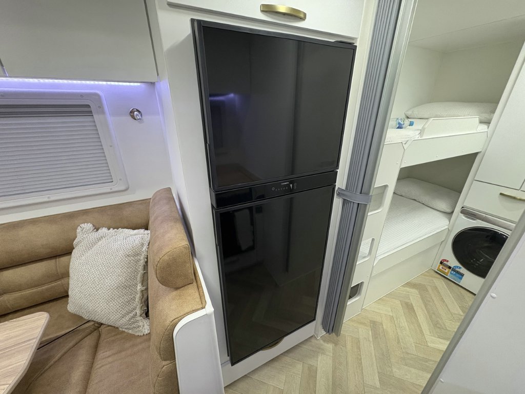 NEW 2026 LEADER CARAVANS GOLD LE CARAVAN 2 AXLE