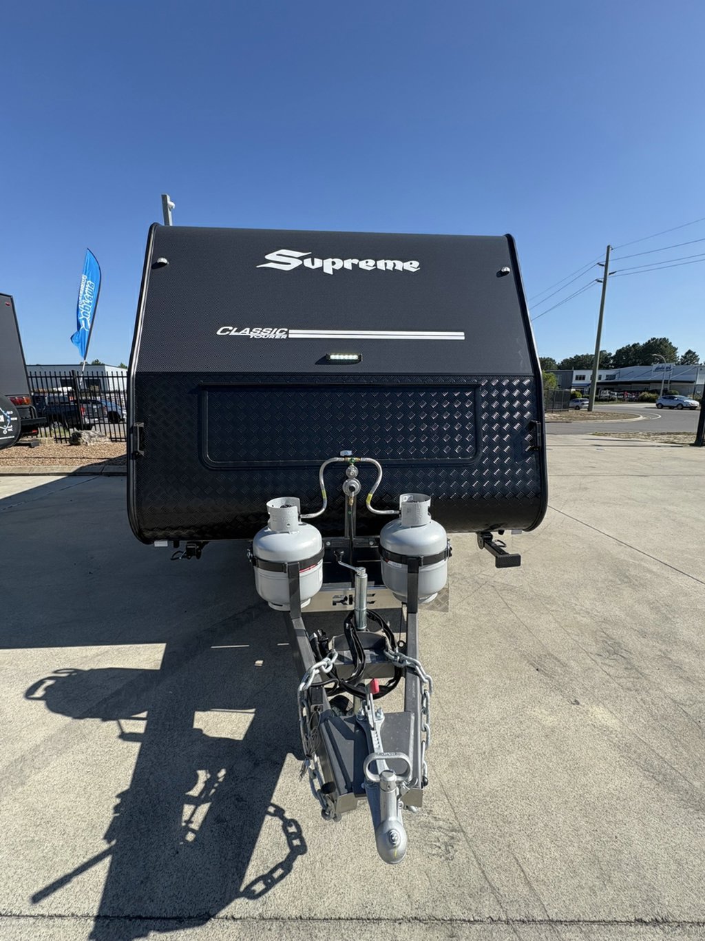 NEW 2026 SUPREME CLASSIC TOURER CARAVAN 2 AXLE