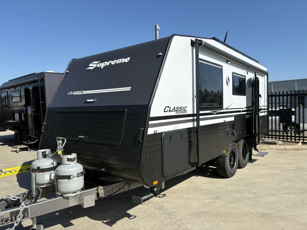 NEW 2026 SUPREME CLASSIC TOURER CARAVAN 2 AXLE