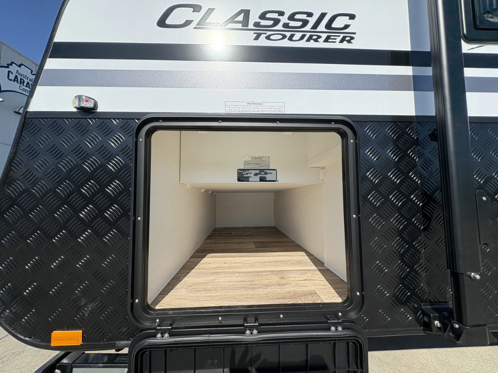 NEW 2026 SUPREME CLASSIC TOURER CARAVAN 2 AXLE