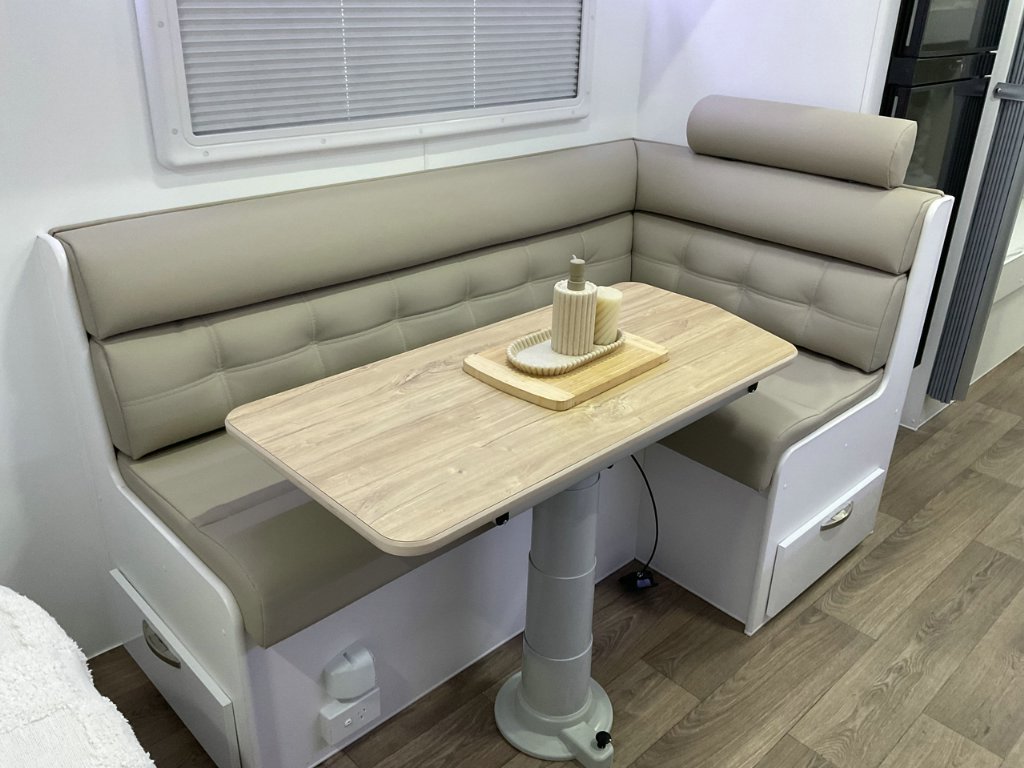 NEW 2026 LEADER CARAVANS GOLD LE CARAVAN 2 AXLE