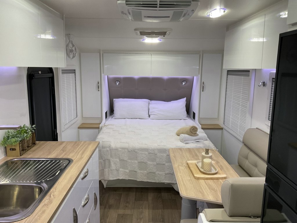 NEW 2026 LEADER CARAVANS GOLD LE CARAVAN 2 AXLE