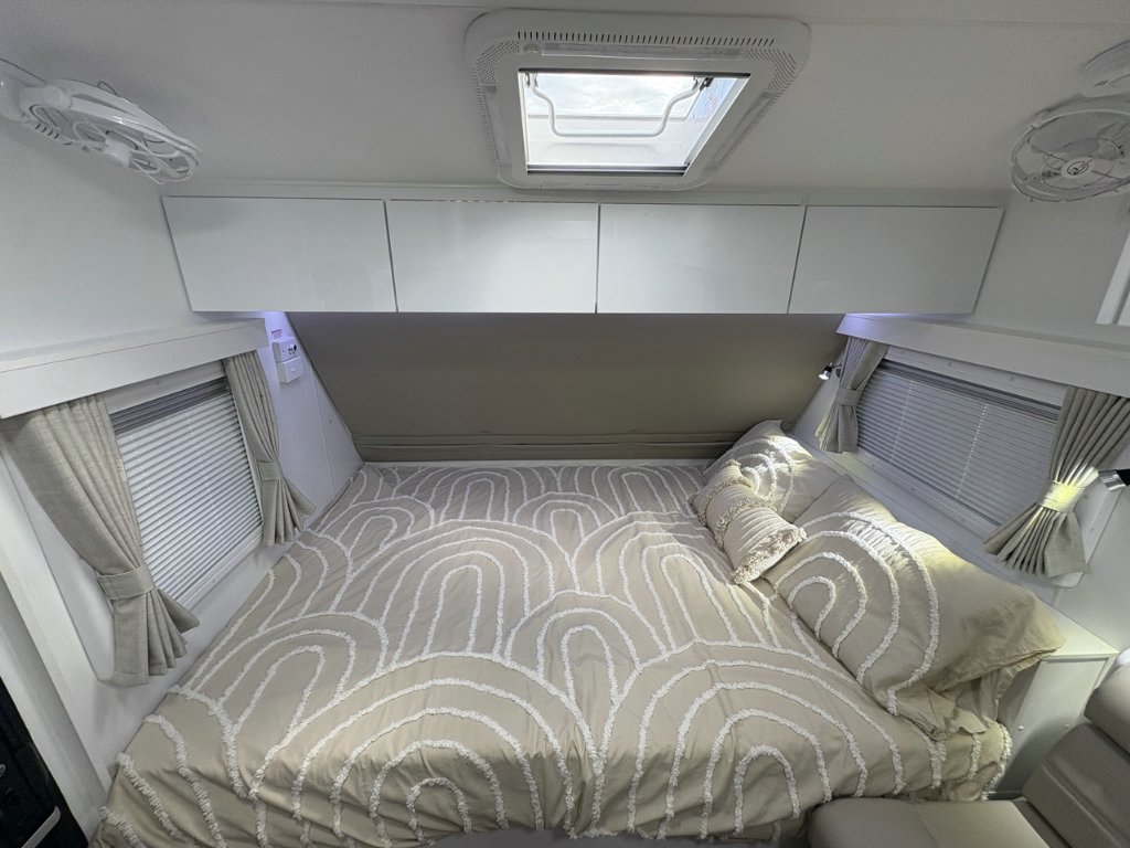 NEW 2026 SUPREME TERRITORY CARAVAN 1 AXLE