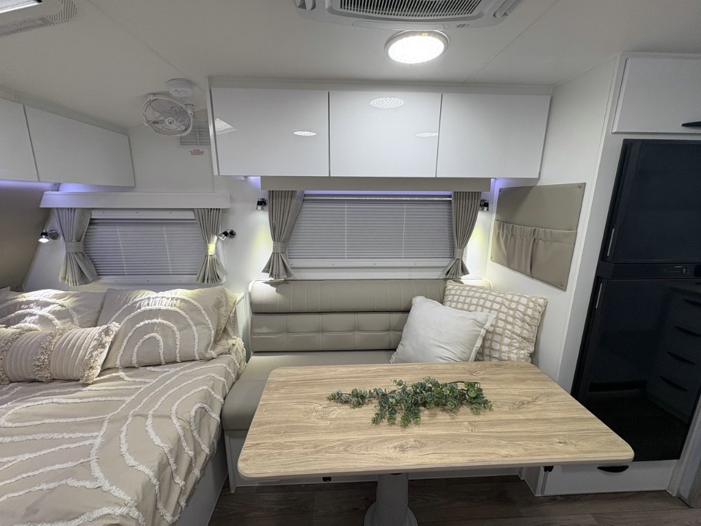 NEW 2026 SUPREME TERRITORY CARAVAN 1 AXLE