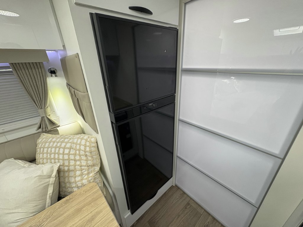 NEW 2026 SUPREME TERRITORY CARAVAN 1 AXLE